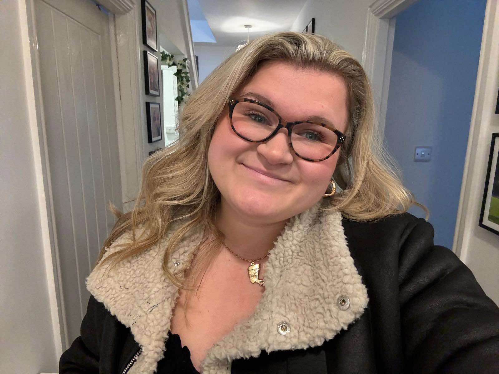 Woman left mortified after fire brigade arrive to put out ‘fire’ only ...