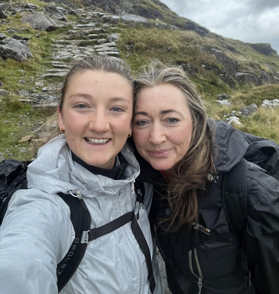 Mum-of-three Amanda Potter was airlifted from Mount Snowdon after breaking her leg. Daughter Megan praises mountain rescue for their swift response and urges donations.