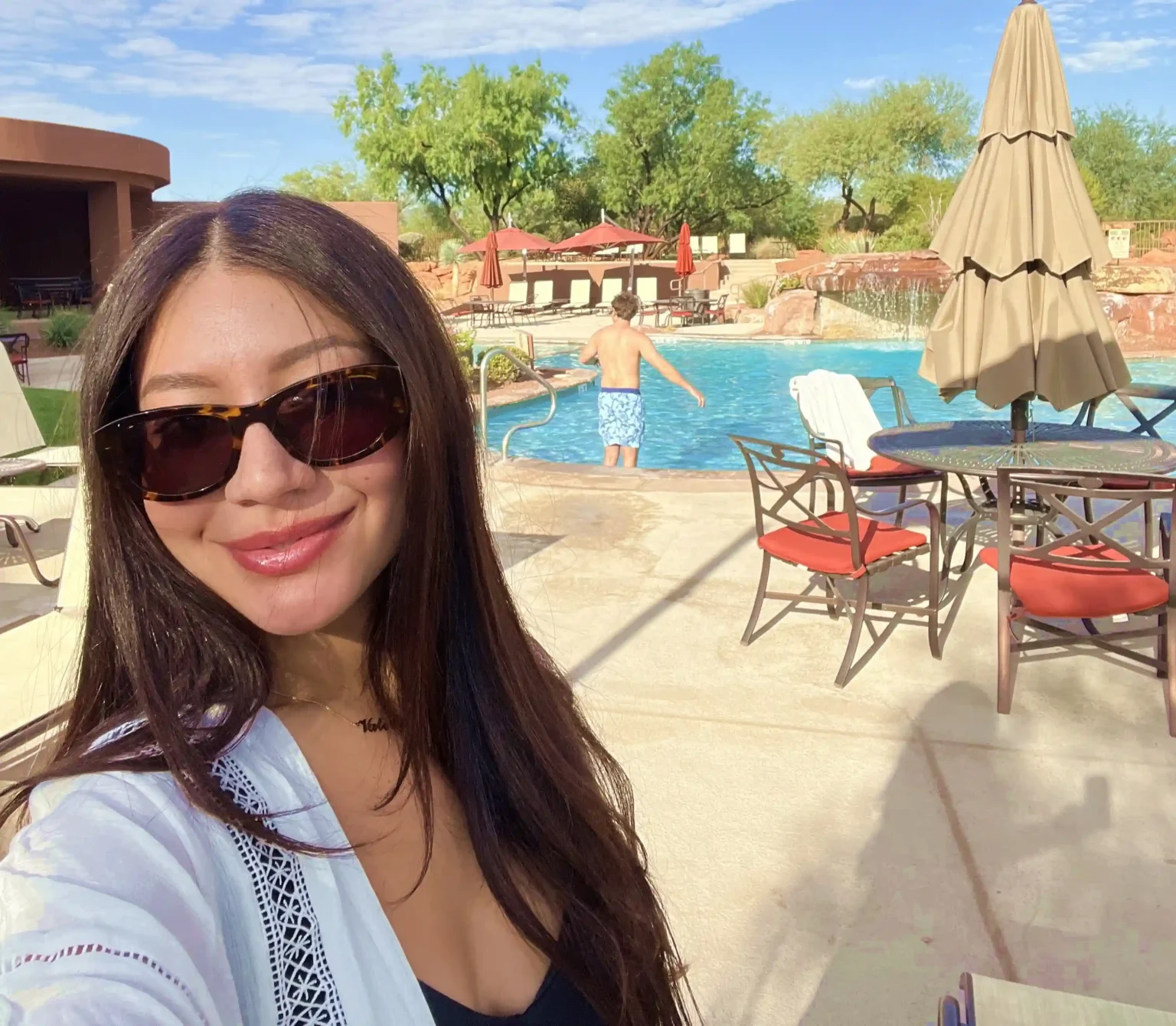 Disney superfan Valeria Evans honeymooned at The Inn at Entrada, the set of *High School Musical 2*, recreating iconic scenes and sharing the nostalgic experience on TikTok.