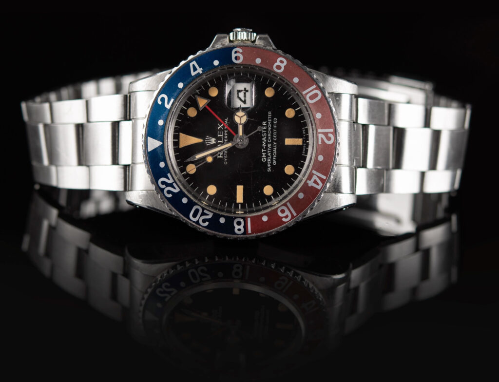 Apollo 14 astronaut Edgar Mitchell's Rolex GMT-Master 'Pepsi', worn on the moon, is up for auction. Bidding starts at $60,000, expected to soar past $400,000 by 24 October.