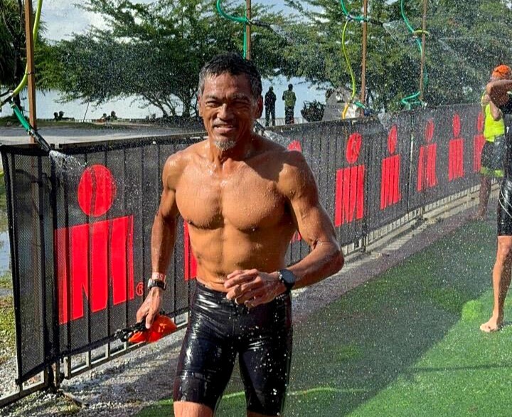 61-year-old Tajudin Mustaffa goes viral after completing an Iron Man challenge, inspiring millions with his determination and proving it's never too late to achieve your goals!