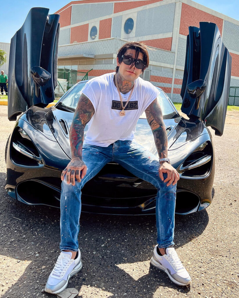 Colombian influencer Yeferson Cossio reveals cost of painful leg-lengthening surgery, gaining several inches in height and sharing his journey with 12 million followers.