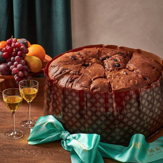 Fortnum & Mason’s 22lb luxury panettone, priced at £495, is a festive showstopper made with Australian raisins, candied oranges, and Madagascar vanilla, free from preservatives.