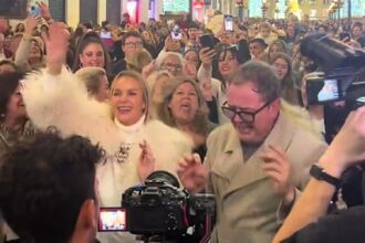 Amanda Holden and Alan Carr light up Málaga at a festive Christmas lights switch-on while filming their new series Alan & Amanda’s Spanish Job, delighting fans in Spain.