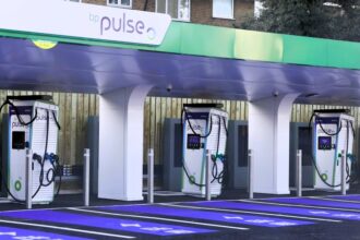 BP is transforming its Hammersmith station into a high-power EV charging hub, ditching petrol pumps entirely. Drivers can charge 100 miles in just 15 minutes!