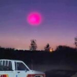 A mysterious bright pink orb spotted in Egypt’s night sky has gone viral, sparking theories of alien life. The unexplained phenomenon stunned social media users worldwide.