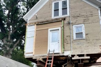 A couple’s dream home renovation turned into a £40k nightmare when they discovered it had no foundation—just clay and rocks. Here’s how they saved it.