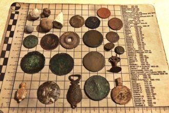 A metal detectorist unearthed a rare WWI-era Put and Take spinner, a gambling game invented in the trenches to offer soldiers relief from war. A unique piece of history!