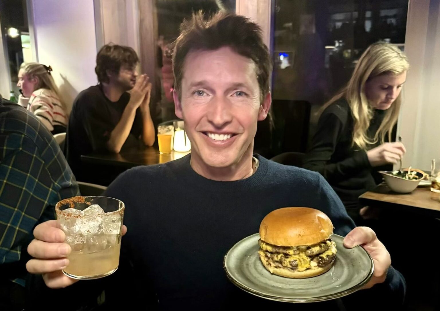 James Blunt is thrilled after trying a £32 burger named after him in Switzerland. Dubbed Blunty Mc Bluntface, it’s packed with jalapeños and cheddar goodness!