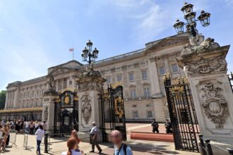 King Charles seeks an Executive Assistant for £38,683/year to support his and Queen Camilla's work, managing diaries, travel, and correspondence at Buckingham Palace.