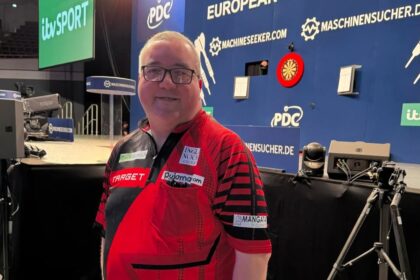 Stephen Bunting cashes in on PDC World Championship fame by selling his semi-final match shirt worn against champ Luke Littler for £125. Fans are baffled but intrigued!