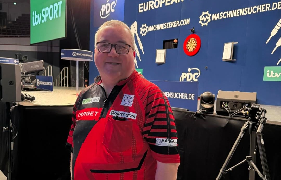 Stephen Bunting cashes in on PDC World Championship fame by selling his semi-final match shirt worn against champ Luke Littler for £125. Fans are baffled but intrigued!