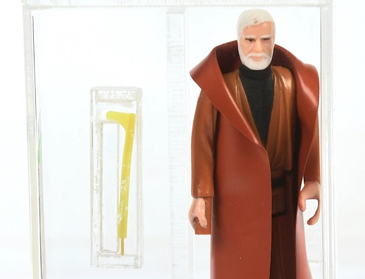 A rare Obi Wan Kenobi Star Wars toy with production errors sold for £24,500 at auction—one of only three known to exist! Fans battled to own this collector’s gem.