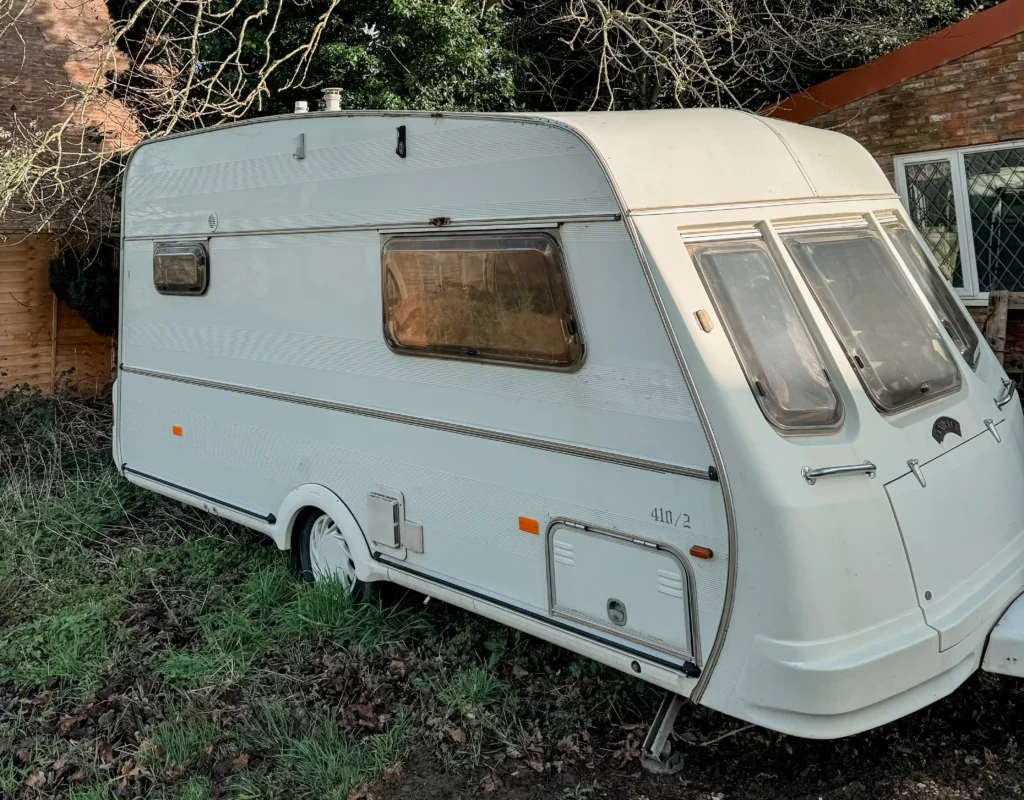 A creative couple transformed a £500 damp caravan into a stylish holiday home on wheels for under £1,000. The revamped van, named "Joyce," is perfect for budget getaways!