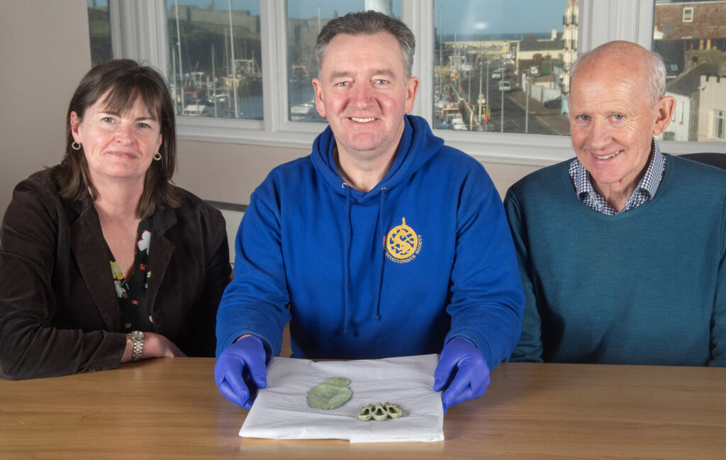 A 2,000-year-old bronze spoon, possibly used for ancient divination, was discovered on the Isle of Man - a rare Iron Age find now on display at the House of Manannan!