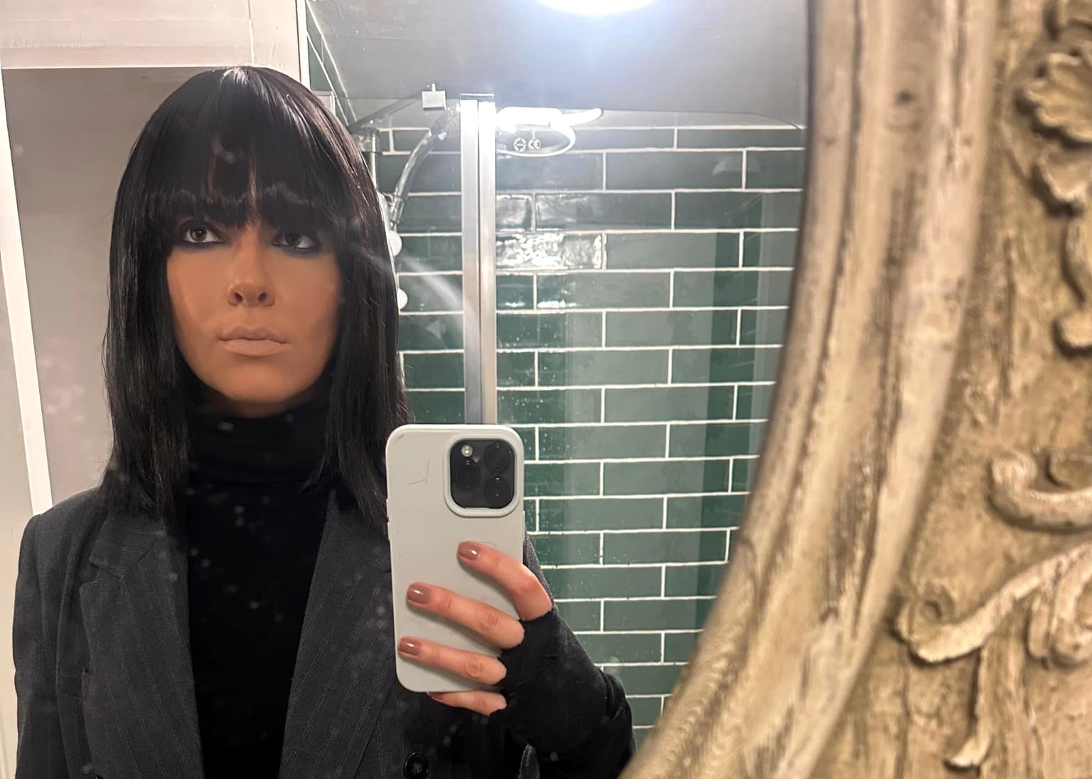 A Claudia Winkleman superfan stunned friends after transforming herself into *The Traitors* host with a DIY wig, smoky eye makeup, and a last-minute costume.