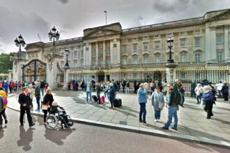 King Charles III seeks new chef at Buckingham Palace - a unique role preparing organic meals and keeping up with his strict eating schedule. Applications open now!