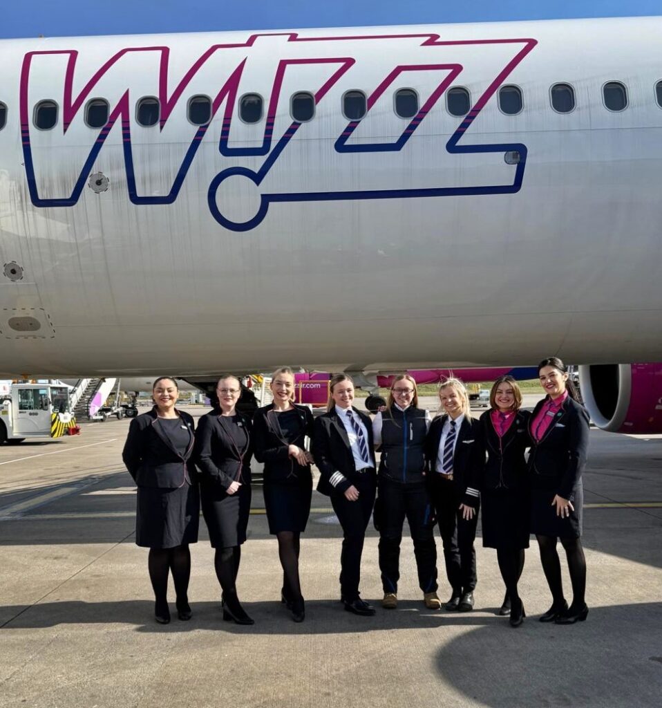 An all-female Wizz Air flight crew, led by Captain Sanne Gibson and First Officer Michelle Herberts, took off on International Women’s Day to inspire future pilots.