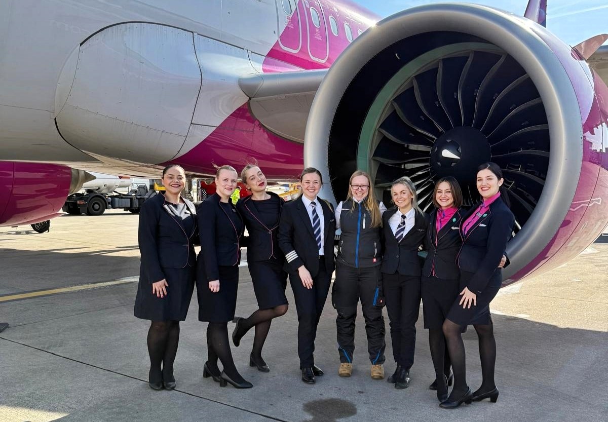 An all-female Wizz Air flight crew, led by Captain Sanne Gibson and First Officer Michelle Herberts, took off on International Women’s Day to inspire future pilots.