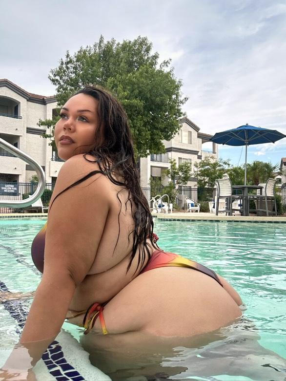 Plus-size influencer Julia Sena, once self-conscious in baggy jumpers, now embraces being "fat and proud," urging others to reject societal pressures and love their bodies.