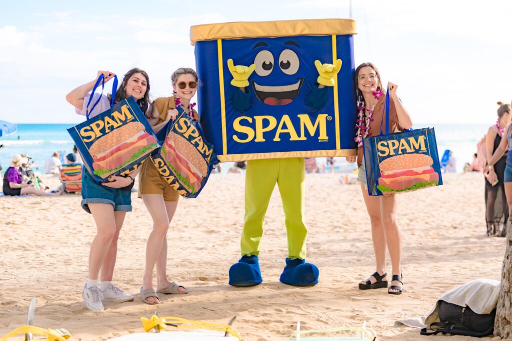 Spam lovers can now grab a can from vending machines - but only in Hawaii, the Spam capital of the world, where the annual Spam Jam festival kicks off on April 19.