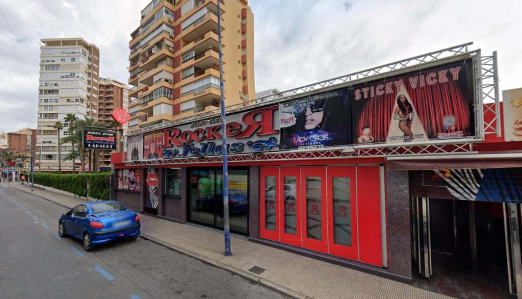 María Gadea Aragüés, daughter of the late Sticky Vicky, has quit performing her X-rated magic shows in Benidorm, ending a decades-long tradition in the popular holiday resort.