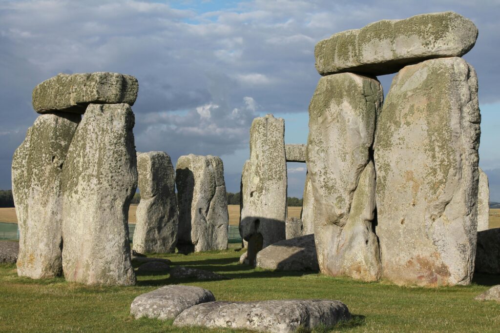 Research on the prehistoric Flagstones site under Thomas Hardy’s former home reveals it as Britain’s earliest known circular enclosure, predating Stonehenge by centuries.