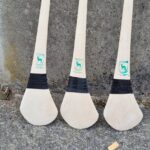 Blenheim Estate helps save Ireland’s national sport by supplying wood for thousands of hurleys amid ash dieback crisis. See how historic trees are making history!