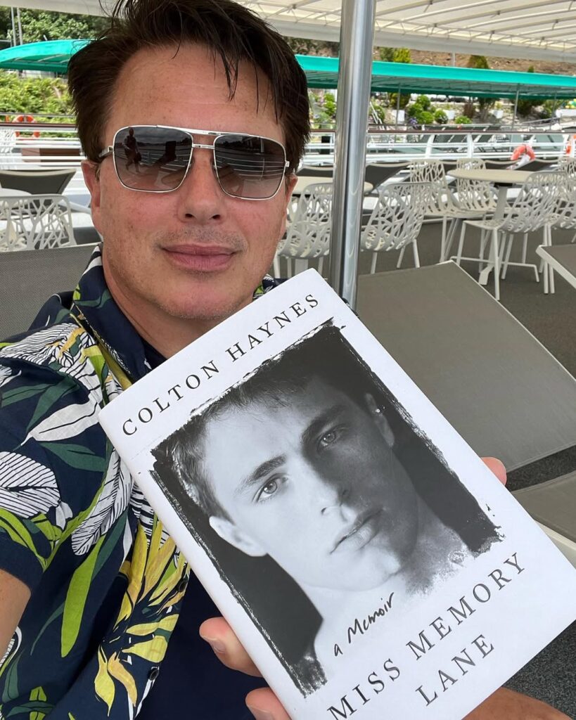 John Barrowman is charging £10 to chat and up to £60 for photos at London Film and Comic Con, where he’ll appear alongside stars like Mel Gibson and Craig Charles.