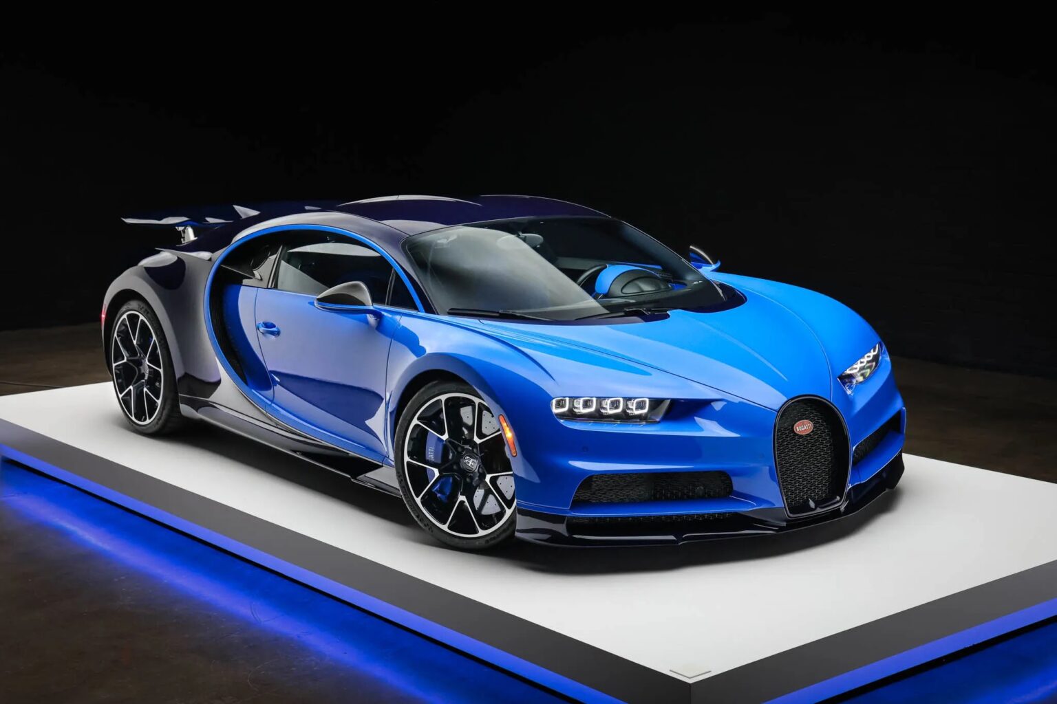 Boxing champ Canelo Alvarez’s rare 2018 Bugatti Chiron with just 2,200 miles is up for auction at £1.5m, boasting 1,479hp and a top speed of 261 miles per hour.