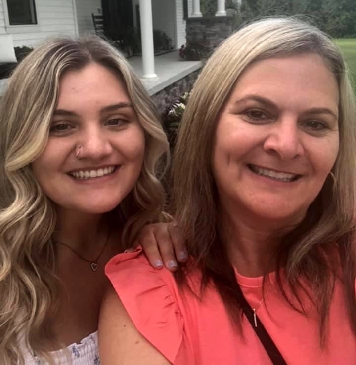 A woman’s face swelled so badly from sun poisoning in the Dominican Republic her own mum did not recognize her - even with sunscreen and aloe vera gel.