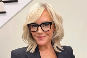 Rachael E Harris, Meghan Markle’s Suits co-star, is charging £1,875 for personalized Cameo videos. Fans praise her heartfelt, minute-long greetings and celeb-worthy charm.