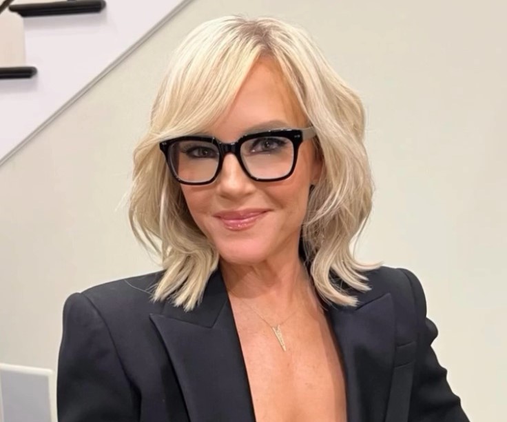 Rachael E Harris, Meghan Markle’s Suits co-star, is charging £1,875 for personalized Cameo videos. Fans praise her heartfelt, minute-long greetings and celeb-worthy charm.