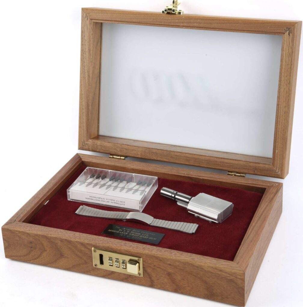 A rare James Bond attaché case with spy gadgets from From Russia With Love is up for auction on May 29, expected to fetch up to £25,000 at Ewbank’s in Surrey.