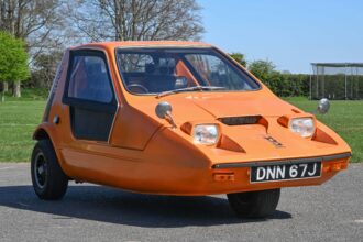 Rare 1971 Bond Bug 700ES with Star Wars fame and 41k miles hits auction June 1. Restored, road ready and packed with charm, it's priced at £10,000 in Northampton.