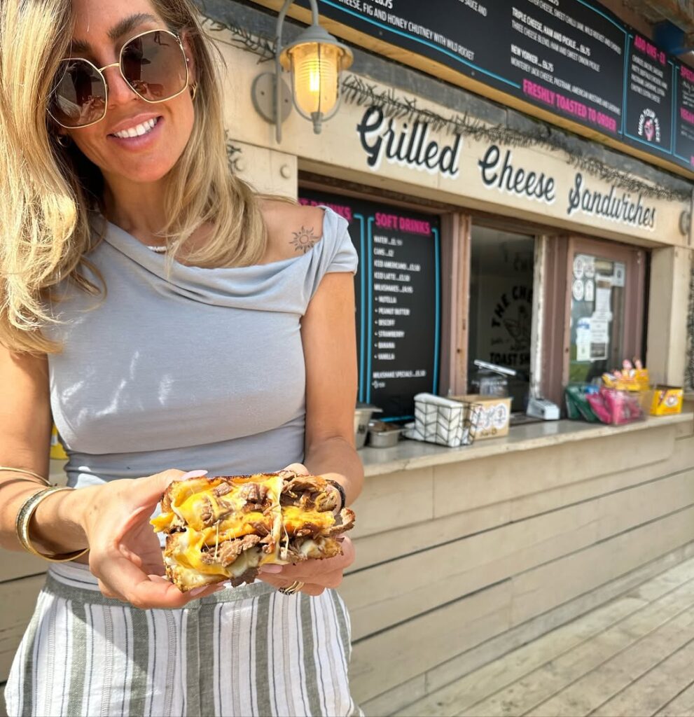 The Cheesy Toast Shack in St Andrews raised £3,263 for charity through its £1 seagull insurance, offering meal replacements if birds snatch food from customers.