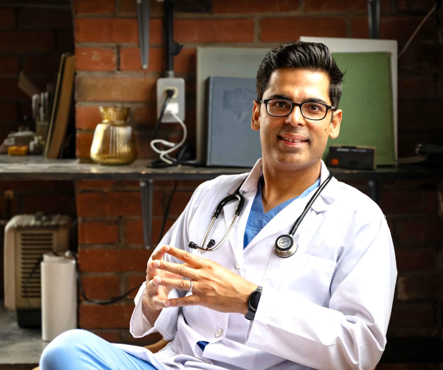 A Harvard trained doctor warns scented candles, plastic boards and damaged non-stick pans are toxic and should be replaced with safer home alternatives right away.