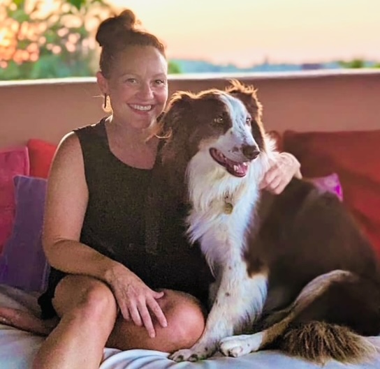 Animal psychic Jaime Breeze claims she can talk to pets dead or alive, revealing secrets and emotions through energy-based communication that stuns and surprises owners.