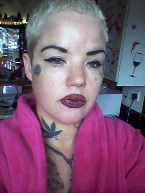 Melissa Sloan, known as Britain’s most tattooed mum, is skipping her kids’ sports day after a teacher told her to hide due to her face tattoos, saying public judgment isolates her.