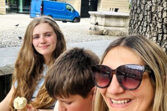 A savvy mum took her kids to Italy for lunch for just £212 - cheaper than a UK theme park day out - enjoying pizza, gelato and sightseeing all in time for bed.