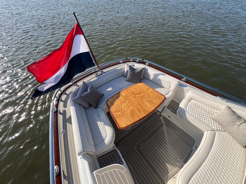 Adriana Lima’s restored Zeelander Z44 yacht with cherry wood interiors and rebuilt engines is now for sale, offering fans a rare chance to own a piece of model history.