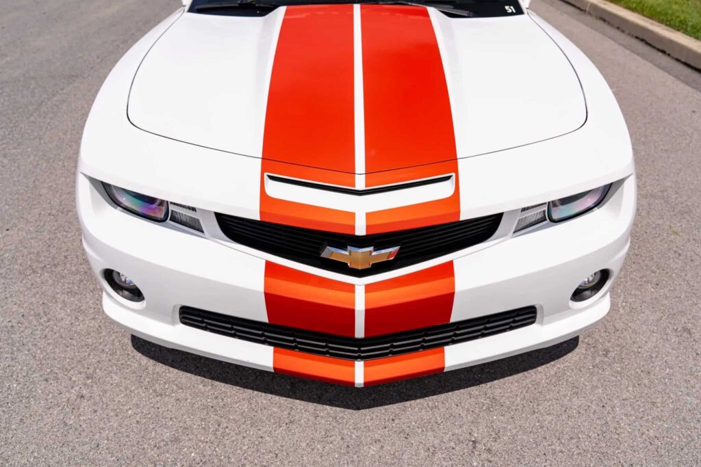 Jon Bon Jovi’s rare 2011 Indy 500 Camaro convertible with just 3,500 miles, V8 power, and signed window sticker has sold for over £30,000 at a US auction.
