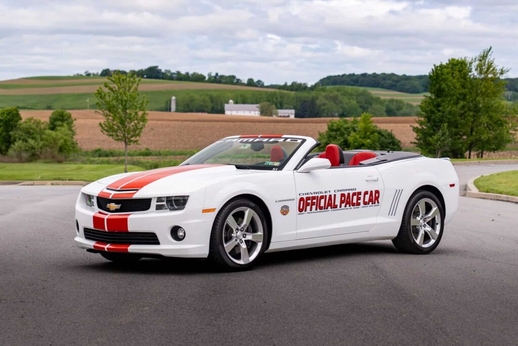 Jon Bon Jovi’s rare 2011 Indy 500 Camaro convertible with just 3,500 miles, V8 power, and signed window sticker has sold for over £30,000 at a US auction.