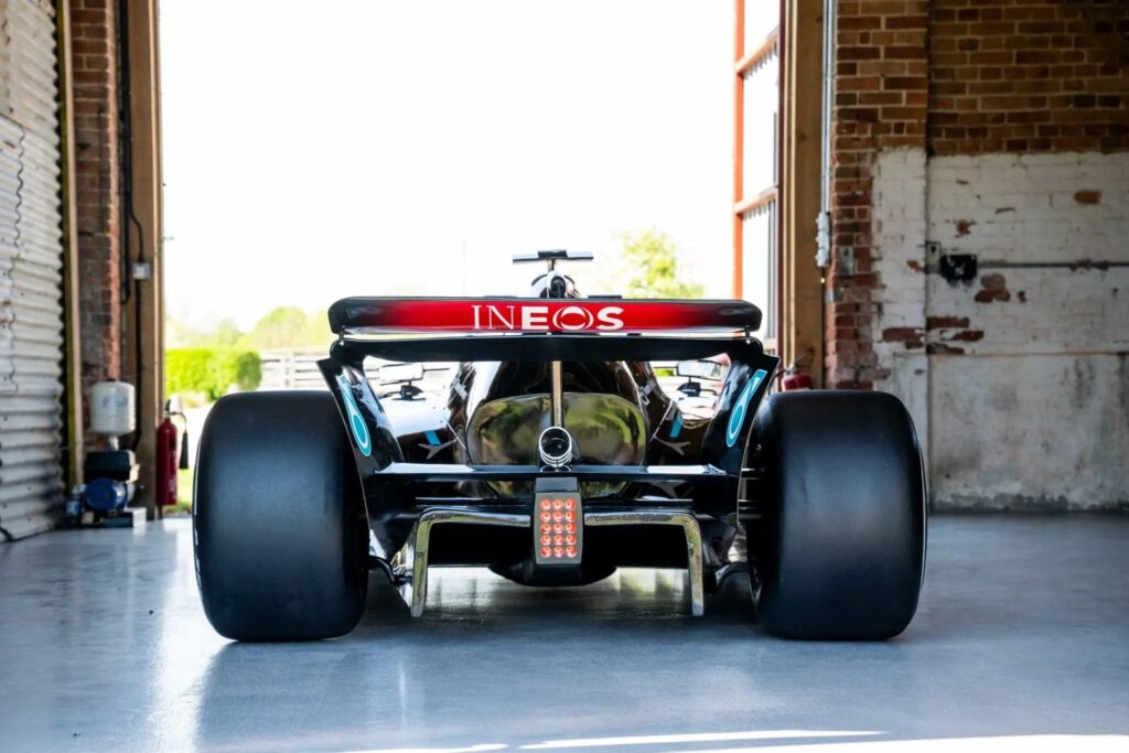 A life-sized replica of Lewis Hamilton’s 2024 F1 car is on sale for £20,000 in Dorset featuring carbon-fibre details, racing slicks and a full cockpit display.