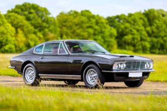 Orlando Bloom is selling his restored 1971 Aston Martin DBS V8 for £120,000 - once the fastest four-seater in the world - through RM Sotheby’s at Cliveden House.