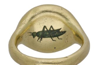 A rare Tudor ring gifted by financier Sir Thomas Gresham sold for £42,000, nearly five times its estimate, featuring a hidden grasshopper crest tied to royal loyalty.