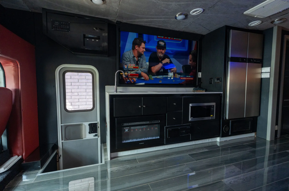 Shaquille O’Neal’s custom RV with a DJ station, arcade game and fireplace is up for grabs after bids hit £63,000 but failed to meet the reserve price.