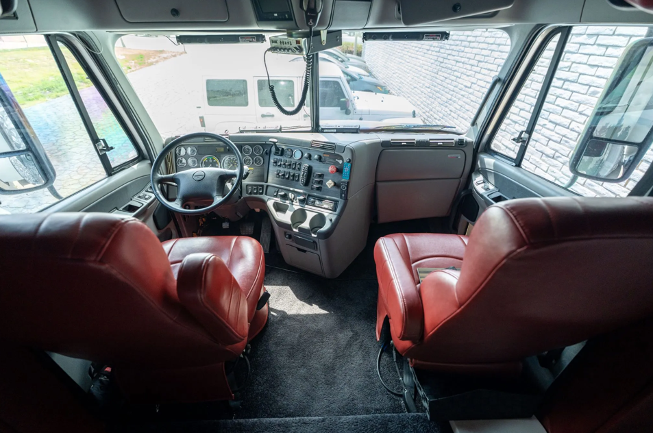 Shaquille O’Neal’s custom RV with a DJ station, arcade game and fireplace is up for grabs after bids hit £63,000 but failed to meet the reserve price.