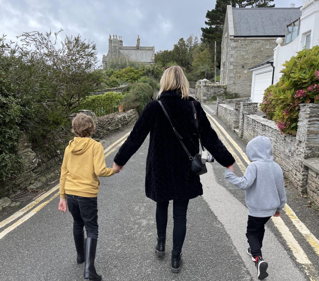 Mum-of-two Lara Joanna Jarvis saves up to £800 per trip using ChatGPT to plan affordable holidays, cutting costs, time, and stress with personalized AI travel prompts.