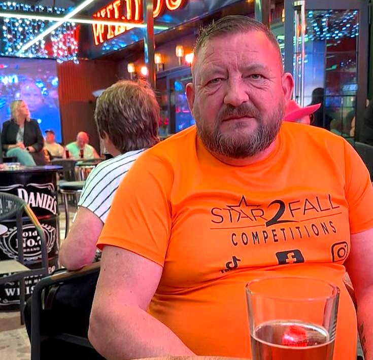 A Brit was left fuming after learning Ryanair flights don’t offer WiFi, despite flying often to Benidorm. His TikTok rant sparked laughs and viral reactions online.